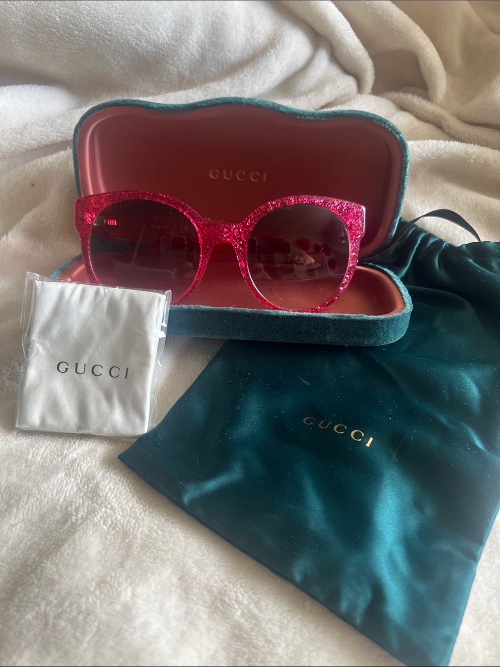 Gucci Glitter Hot Pink Round Cat-Eye Sunglasses